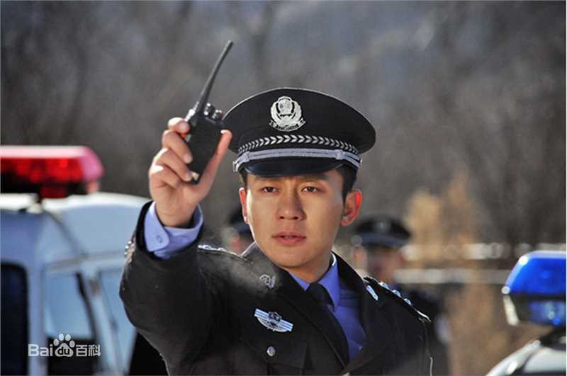 最全李晨在《草帽警察刘五四》饰刘五四中的相册