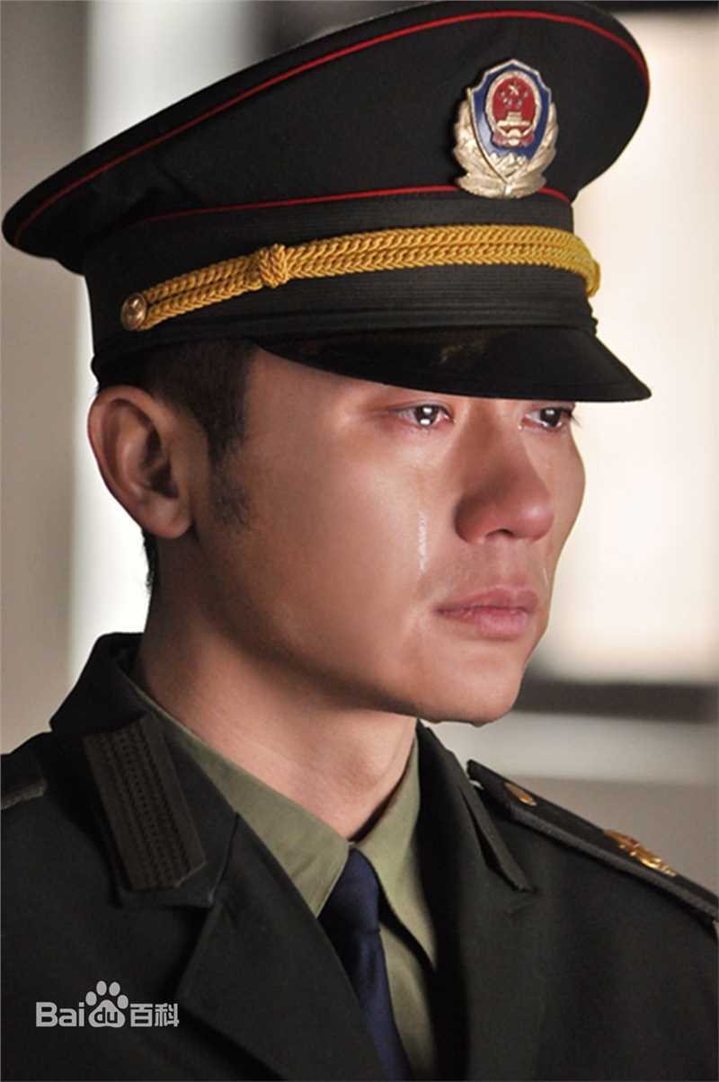 最全李晨在《草帽警察刘五四》饰刘五四中的相册