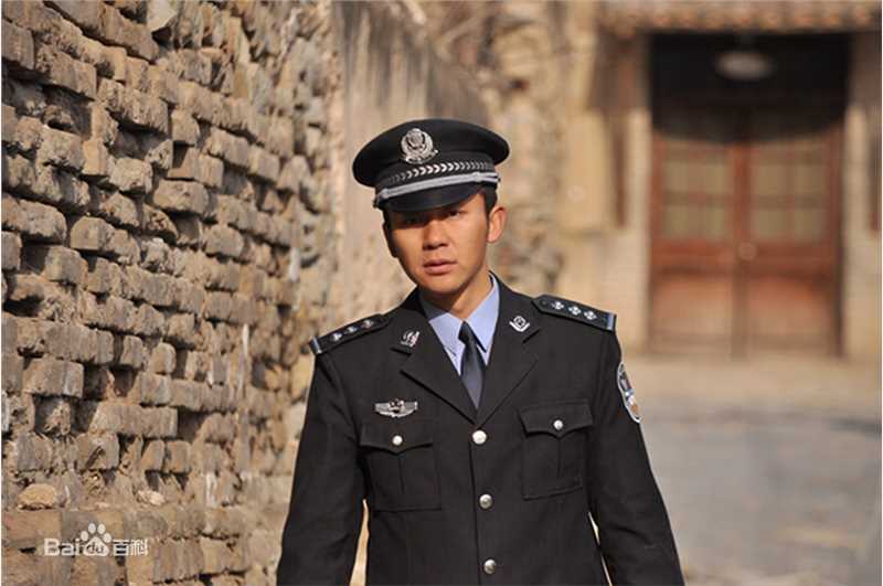 最全李晨在《草帽警察刘五四》饰刘五四中的相册