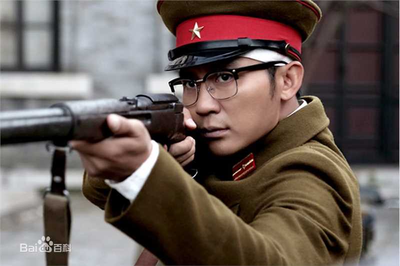 最全李晨在《秀才遇到兵》饰龙千言中的壁纸