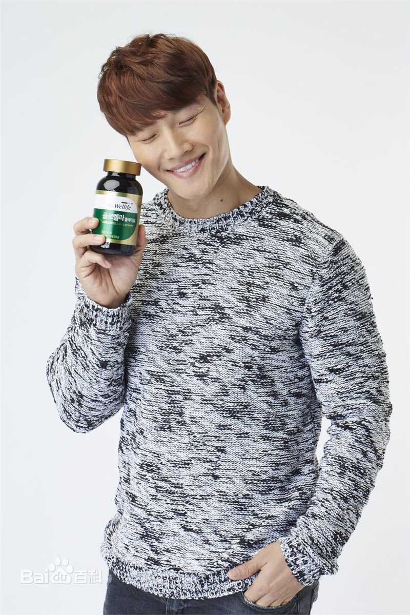 金钟国(（韩），Kim Jong Kook（英）)小球藻代言（官方图）性感图片图集