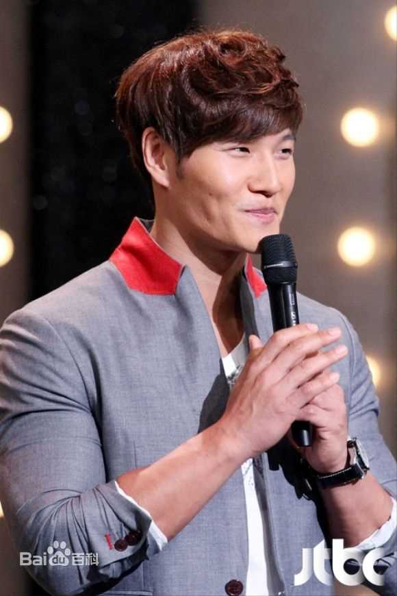 金钟国(（韩），Kim Jong Kook（英）)2013.05.11 ____(隐藏的歌手官网)壁纸壁纸