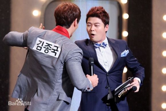 金钟国(（韩），Kim Jong Kook（英）)2013.05.11 ____(隐藏的歌手官网)壁纸壁纸