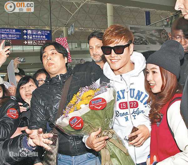 金钟国(（韩），Kim Jong Kook（英）)2014性感图片图集