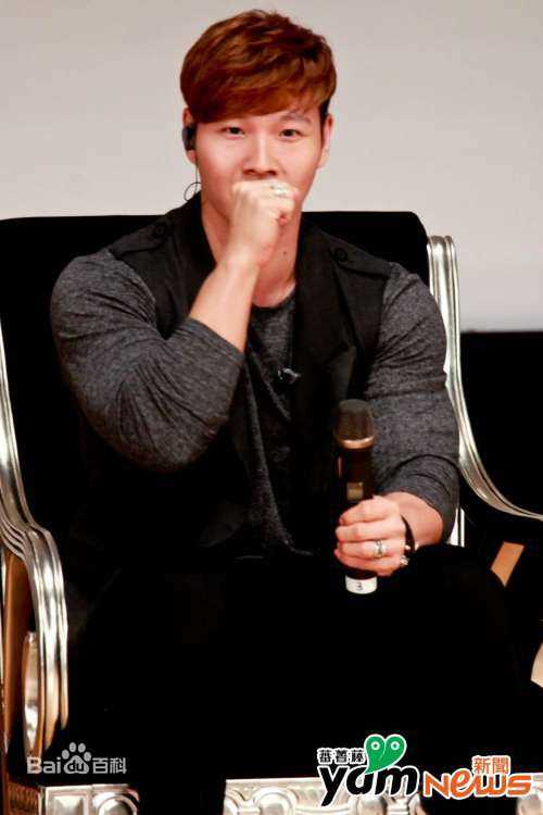 金钟国(（韩），Kim Jong Kook（英）)2014性感图片图集