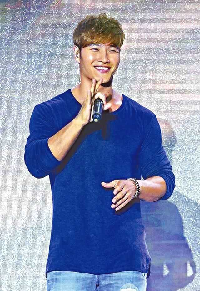 金钟国(（韩），Kim Jong Kook（英）)2014性感图片图集
