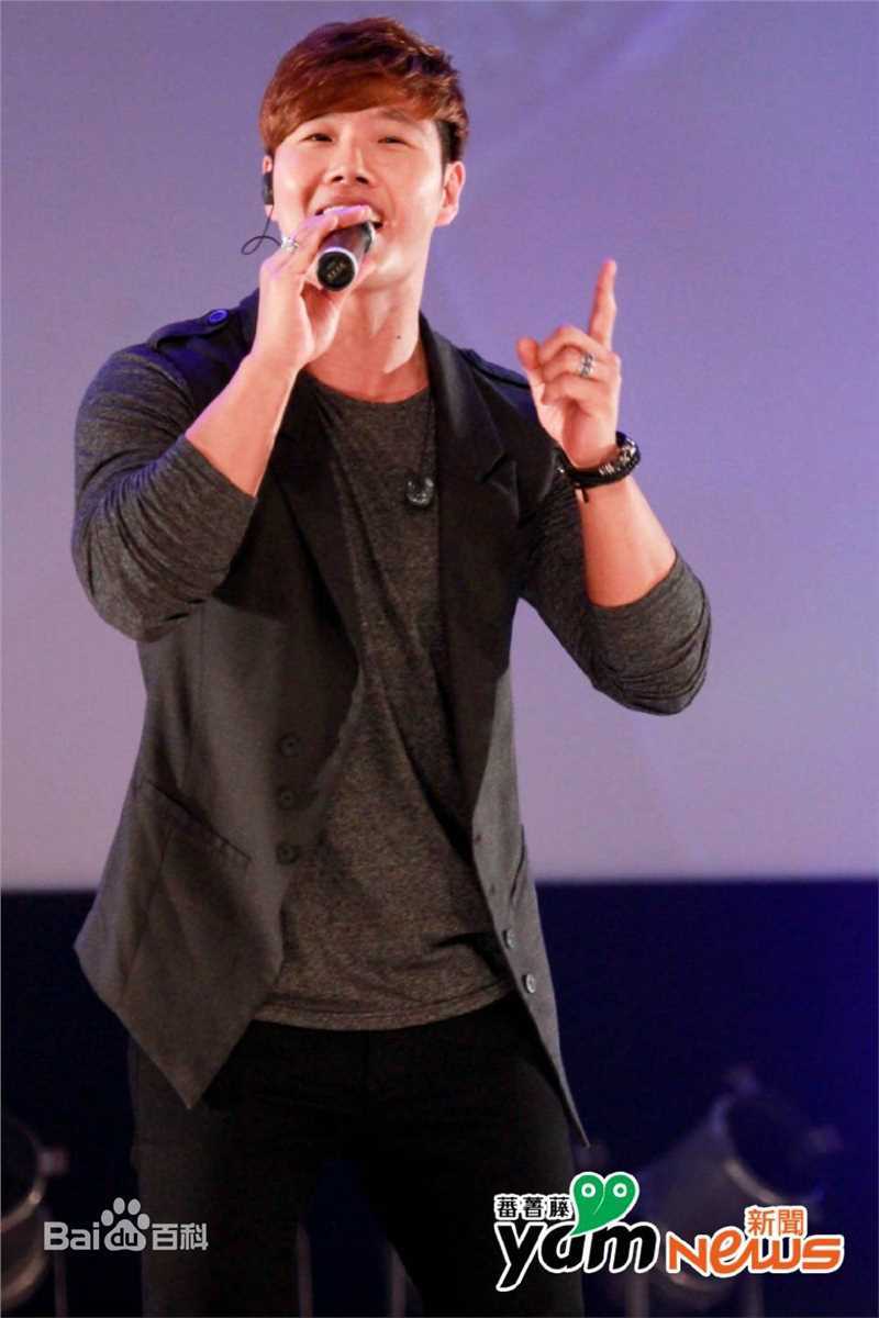 金钟国(（韩），Kim Jong Kook（英）)2014性感图片图集