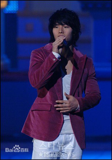 金钟国(（韩），Kim Jong Kook（英）)2005生活照