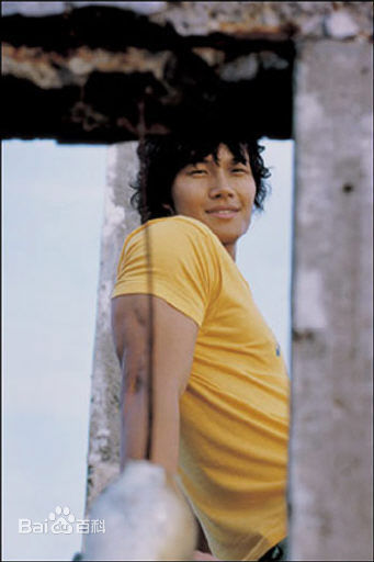 金钟国(（韩），Kim Jong Kook（英）)2005生活照