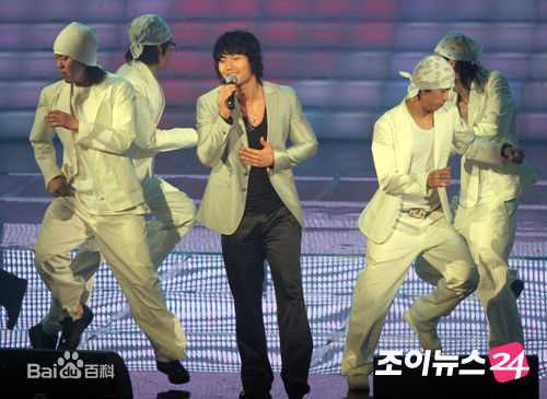 金钟国(（韩），Kim Jong Kook（英）)2005生活照