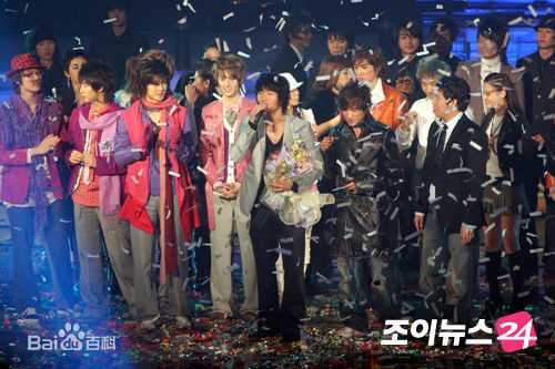 金钟国(（韩），Kim Jong Kook（英）)2005生活照