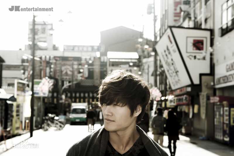 金钟国(（韩），Kim Jong Kook（英）)7辑Journey Home（官方图）生活照相册