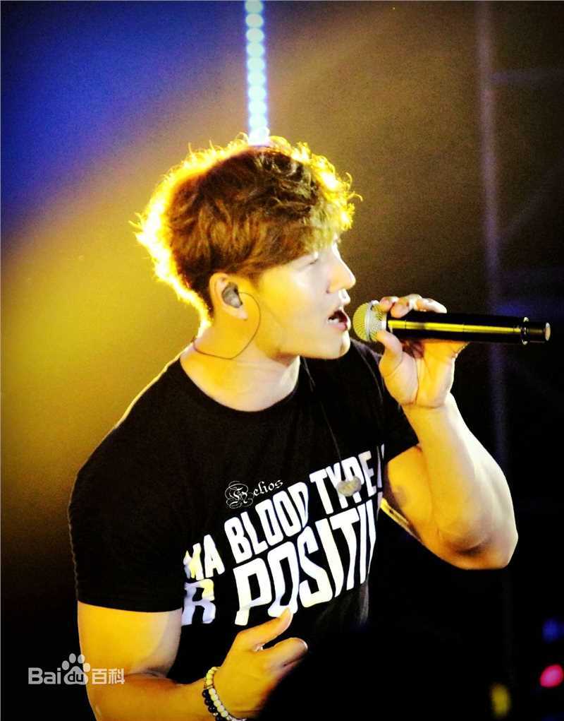 金钟国(（韩），Kim Jong Kook（英）)2015.7.11 YY 玩唱会生活照相册