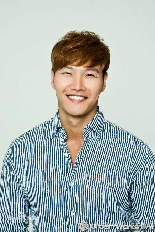 金钟国(（韩），Kim Jong Kook（英）)2013性感图片壁纸