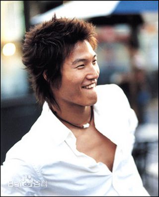 金钟国(（韩），Kim Jong Kook（英）)2辑Evolution生活照相册