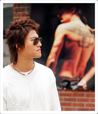 金钟国(（韩），Kim Jong Kook（英）)2辑Evolution生活照相册