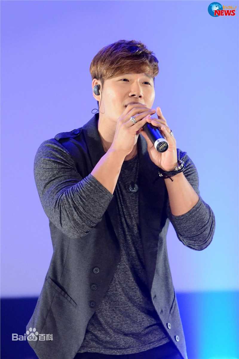 金钟国(（韩），Kim Jong Kook（英）)2014.01.25 2014爱的力量公益音乐会（cr.WOW NEWS）生活照相册