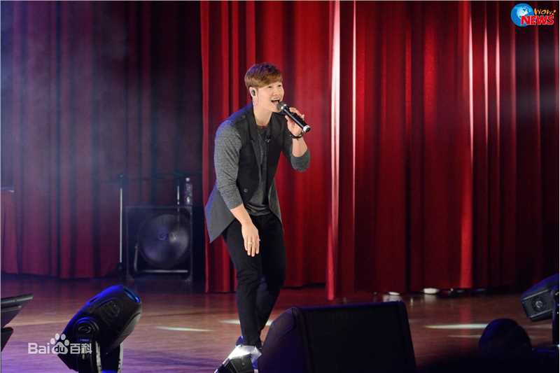 金钟国(（韩），Kim Jong Kook（英）)2014.01.25 2014爱的力量公益音乐会（cr.WOW NEWS）生活照相册