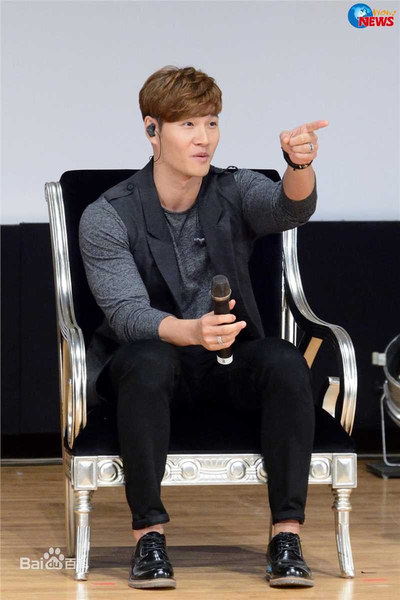 金钟国(（韩），Kim Jong Kook（英）)2014.01.25 2014爱的力量公益音乐会（cr.WOW NEWS）生活照相册