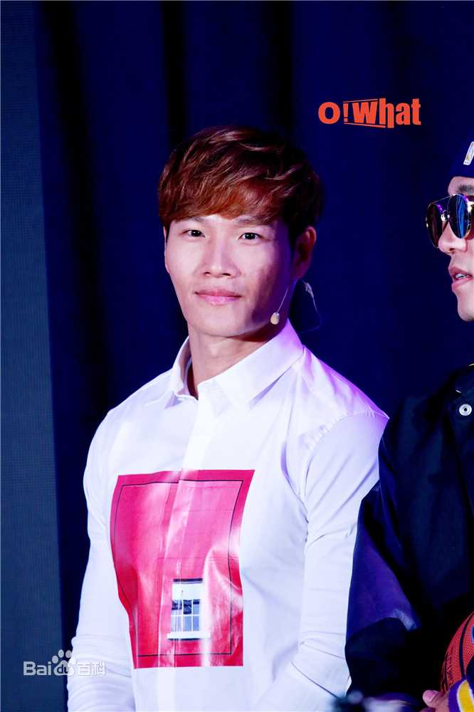 金钟国(（韩），Kim Jong Kook（英）)东方卫视星球者联盟（官方图）生活照