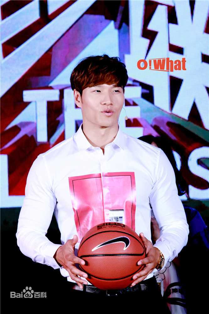 金钟国(（韩），Kim Jong Kook（英）)东方卫视星球者联盟（官方图）生活照