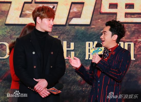 最新金钟国(（韩），Kim Jong Kook（英）)在2015.01.23《奔跑吧兄弟》新闻发布会新闻图中的壁纸