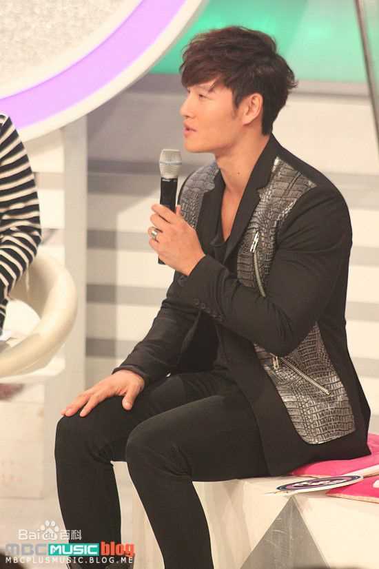 金钟国(（韩），Kim Jong Kook（英）)MBC SHOW CHAMPION 官方照素颜照相册