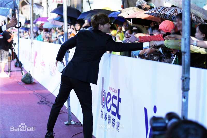 金钟国(（韩），Kim Jong Kook（英）)2016.10.08 台湾电视金钟奖图片图集