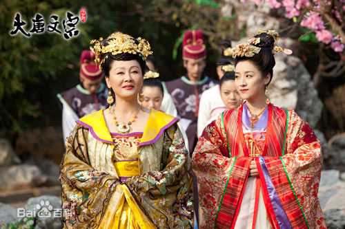 王姬(Heidi wong) 出席活动壁纸壁纸