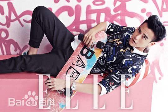 精选彭于晏(Eddie Peng Yuyan)在《ELLE》中的图册