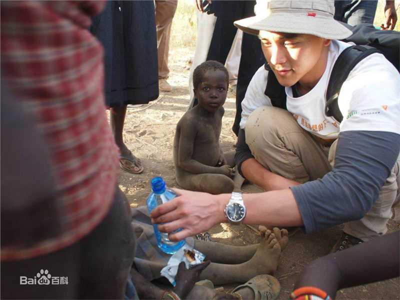 彭于晏(Eddie Peng Yuyan)社会活动素颜照相册