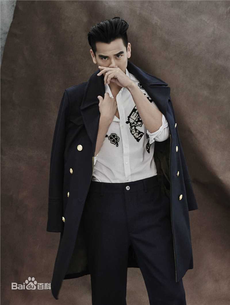 精选彭于晏(Eddie Peng Yuyan)在《Esquire》中的图册