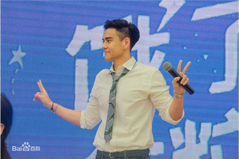 彭于晏(Eddie Peng Yuyan)南京谷粒多活动生活照相册