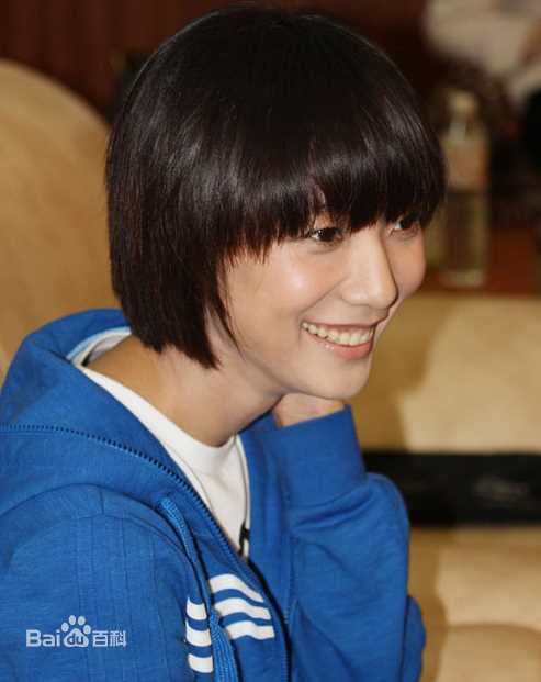 王珞丹(Wang Luodan)杜拉拉点击创纪录庆功会照片图册