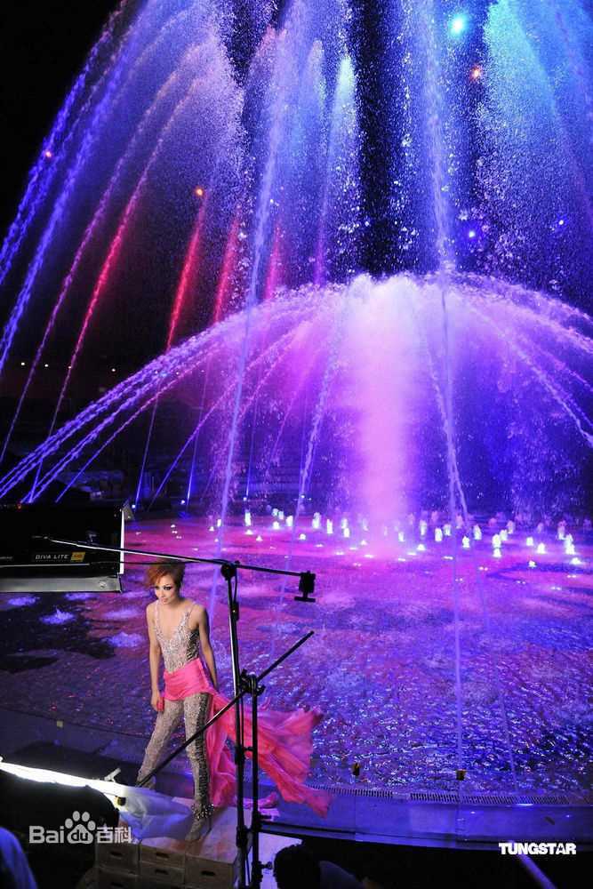 郑秀文(Sammi Cheng) 工作照素颜照相册