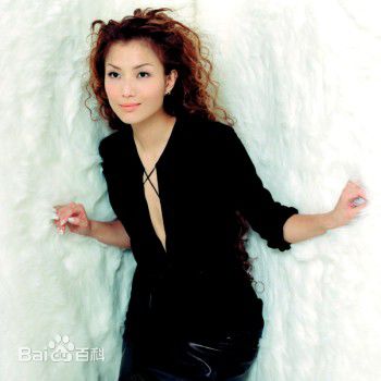 郑秀文(Sammi Cheng)百变造型生活照