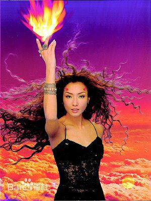 郑秀文(Sammi Cheng)百变造型生活照