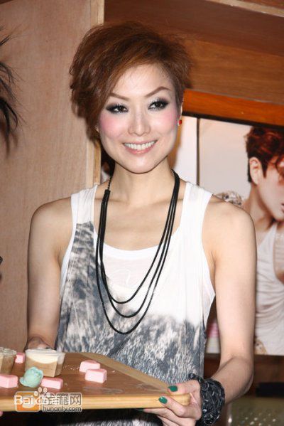 郑秀文(Sammi Cheng)生活照性感图片壁纸