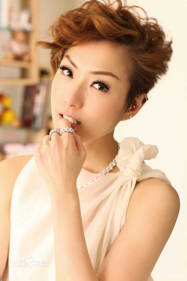 郑秀文(Sammi Cheng)生活照性感图片壁纸