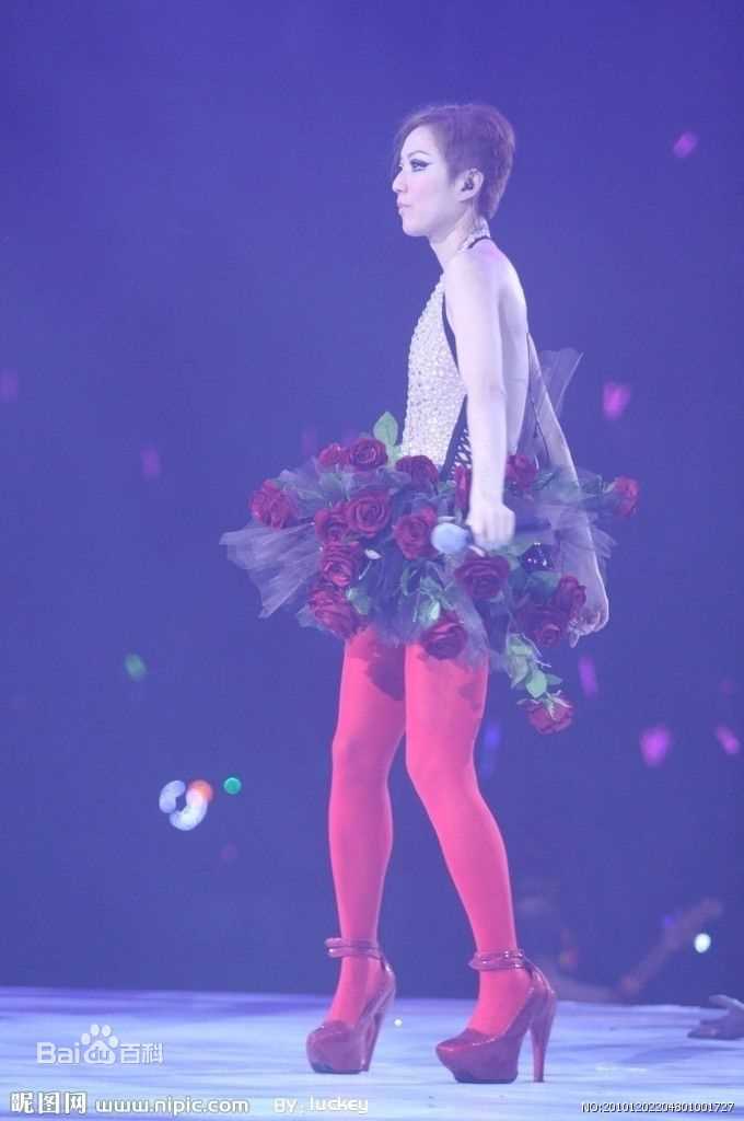 郑秀文(Sammi Cheng)经典造型图片图集