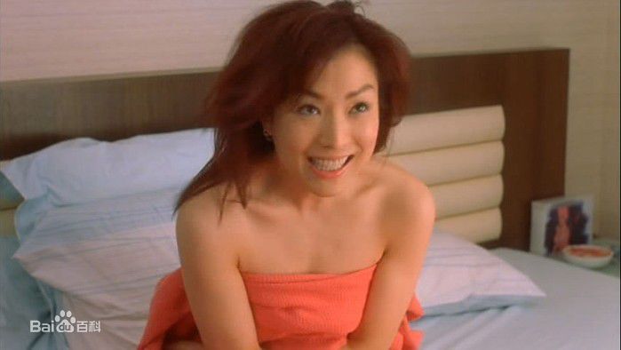 郑秀文(Sammi Cheng)2003年《恋上你的床》最新剧照