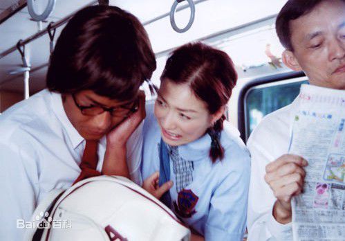 郑秀文(Sammi Cheng)2003年《恋上你的床》最新剧照