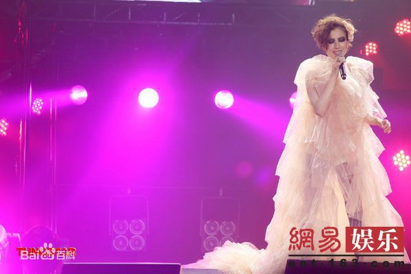 郑秀文(Sammi Cheng)精彩图册