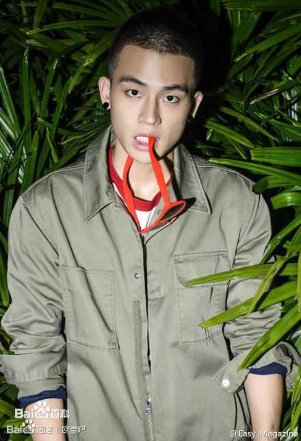 最新欧豪(Oho Ou)壁纸