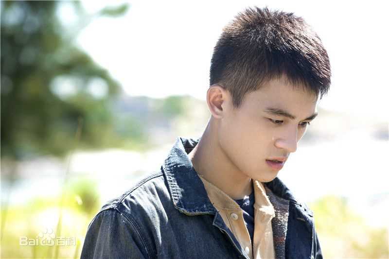 最全欧豪(Oho Ou)在《左耳》饰张漾中的相册