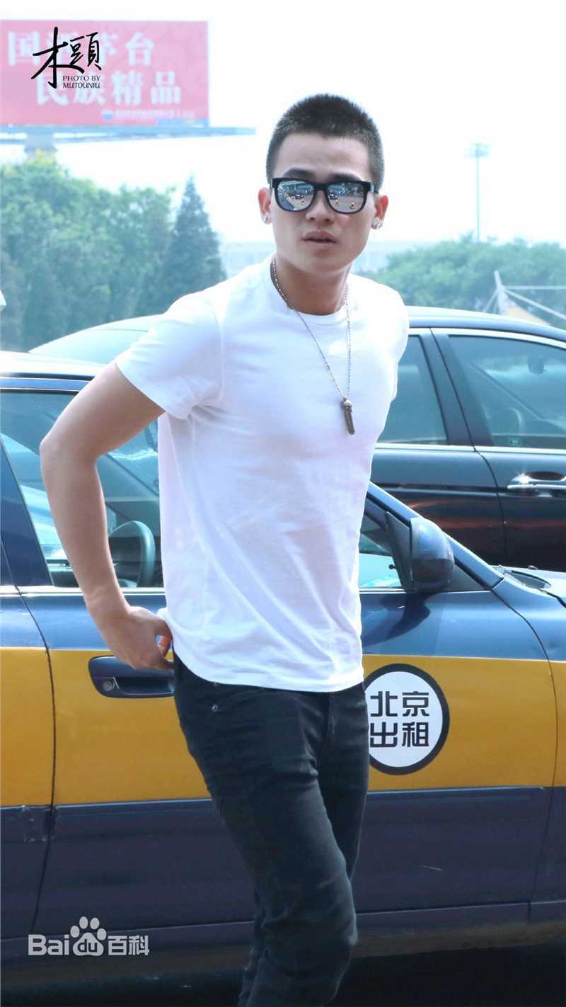 欧豪(Oho Ou)机场秀壁纸壁纸