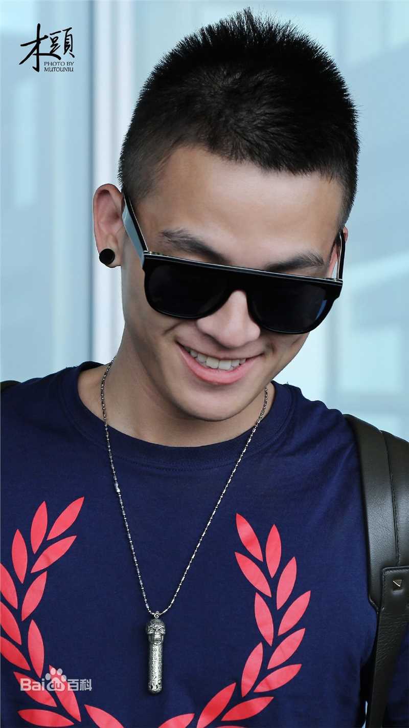 欧豪(Oho Ou)机场秀壁纸壁纸