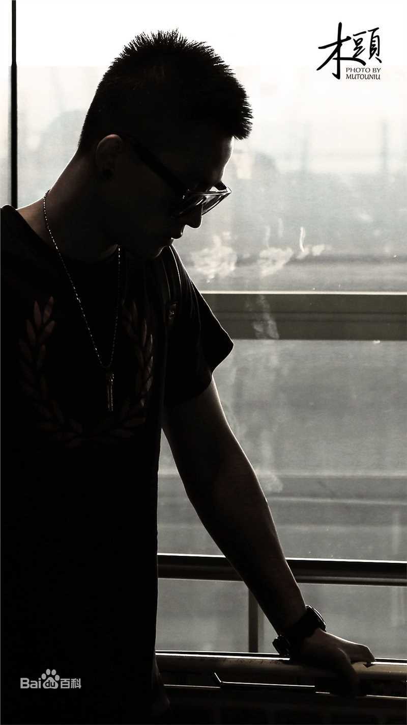 欧豪(Oho Ou)机场秀壁纸壁纸