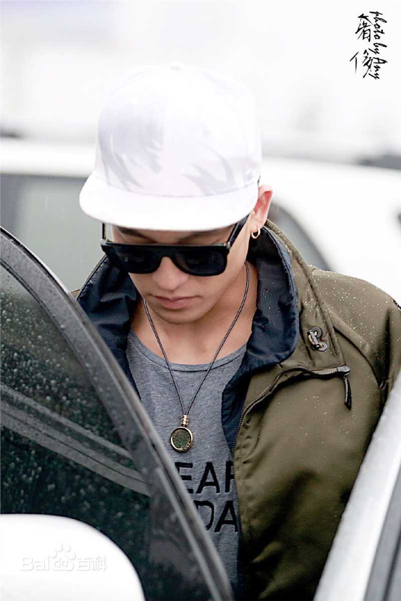 欧豪(Oho Ou)机场秀壁纸壁纸