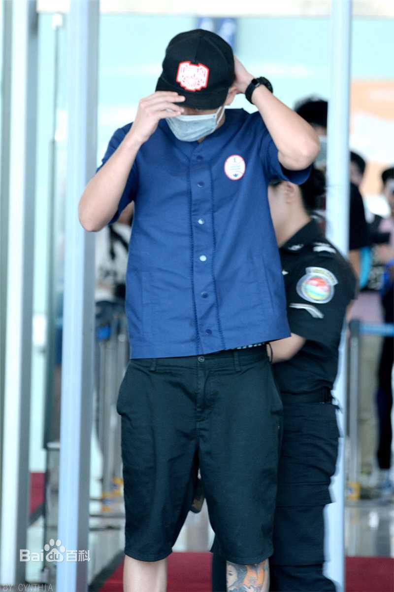 欧豪(Oho Ou)机场秀壁纸壁纸